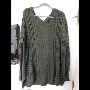 Green chunky sweater / tunic